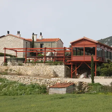 酒店 Urla Bagevi *